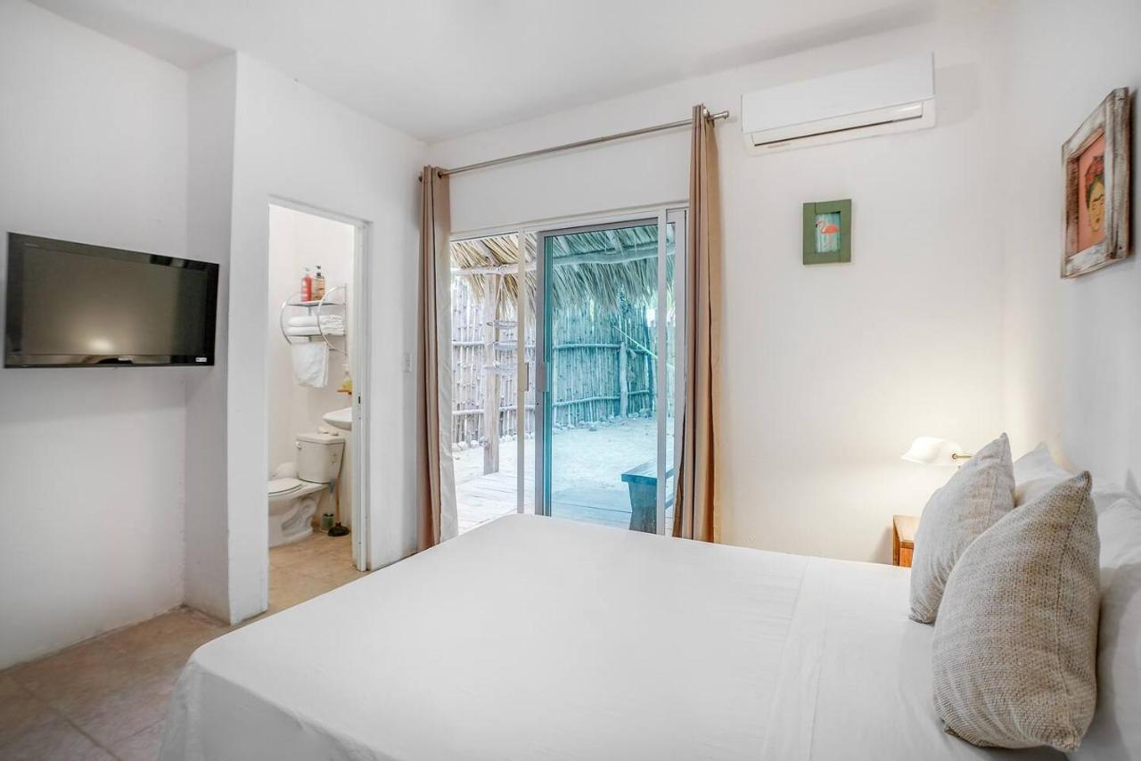 Flamingo - Casa Maria Bonita El Cuyo Hotel Ngoại thất bức ảnh